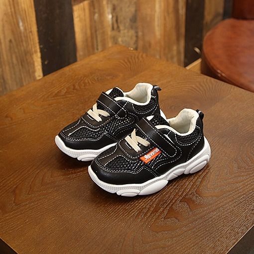 小熊加絨棉童潮鞋 秋冬保暖與潮流兼具的兒童運動鞋選擇